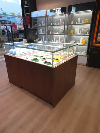עבודה של מיכה, נגר למטבחים (3)