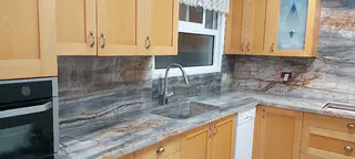 עבודה של יהודה, קבלן שיש (6)