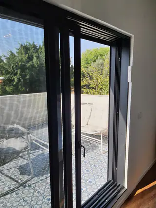 עבודה של אלי, קבלן אלומיניום (12)