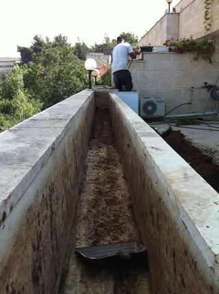 עבודה של עמירם, קבלן איטום (29)