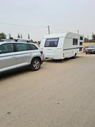 עבודה של יפית, קראוון נייד (14)