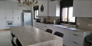 עבודה של נטלי, חברת מטבחים (6)