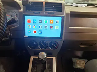 עבודה של אורן, מתקין מערכות לרכב (22)