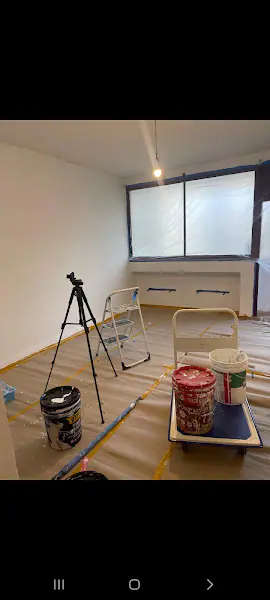 עבודה של אדם, צבע (3)