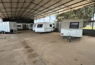 עבודה של ישי, קראוון נייד (30)