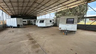 עבודה של ישי, קראוון נייד (34)