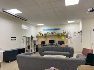 עבודה של דניאל, צבע (5)