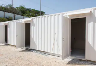 מכולה / מבנה ממכולה, מחסן יביל וחזית חיצונית – מעבודות תהל, מבנים יבילים (12)