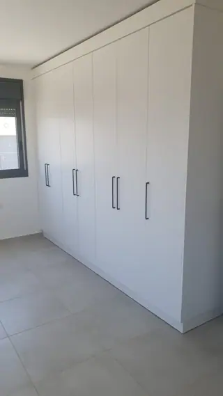 עבודה של נטלי, חברת מטבחים (3)