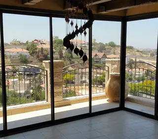 עבודה של אלי, קבלן אלומיניום (3)