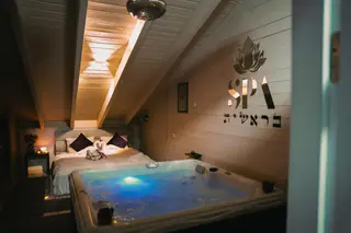 עבודה של ישי, קראוון נייד (4)