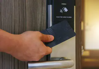 עבודה של שחר, מנעולן (7)