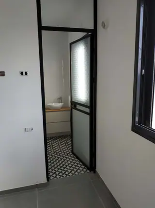 עבודה של אלי, קבלן אלומיניום (18)
