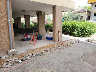 עבודה של קובי, אינסטלטור (17)