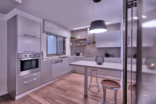 עבודה של אורי, קבלן שיפוצים (46)