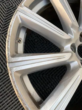 תקריב – מעבודות אלי, ציפויים לרכב (39)