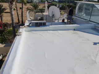 עבודה של עמירם, קבלן איטום (25)