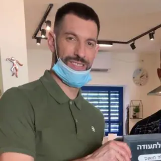 עבודה של יהודה, חשמלאי (1)