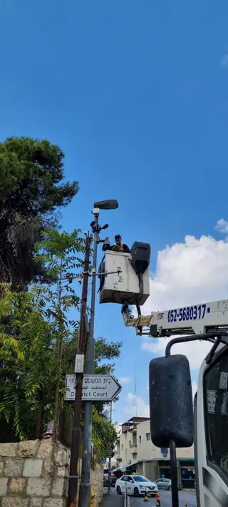 עבודה של אלירן, מפעיל מנוף (11)