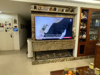 עבודה של יהודה, קבלן שיש (47)
