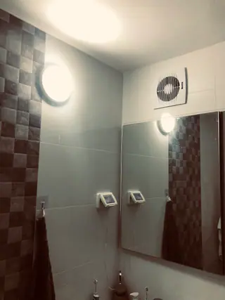 עבודה של יהודה, חשמלאי (9)