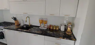 עבודה של יהודה, קבלן שיש (55)