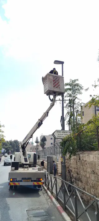 עבודה של אלירן, מפעיל מנוף (9)