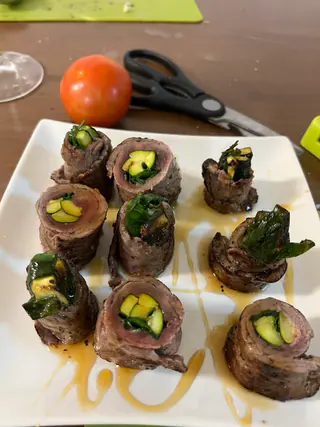 עבודה של גיא, חברת קייטרינג (52)