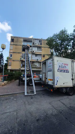 עבודה של אבי, מפעיל מנוף (14)