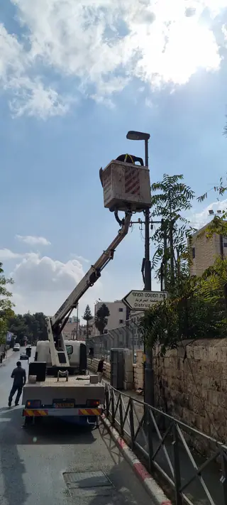 עבודה של אלירן, מפעיל מנוף (8)