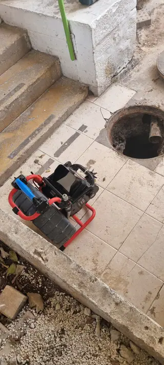 עבודה של אלעד, מאתר נזילות (36)