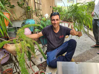 עבודה של קובי, אינסטלטור (44)