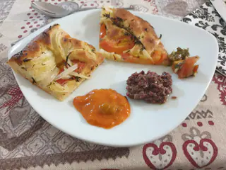 עבודה של גיא, חברת קייטרינג (76)