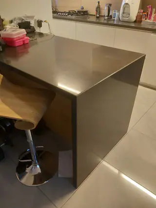עבודה של יהודה, קבלן שיש (73)