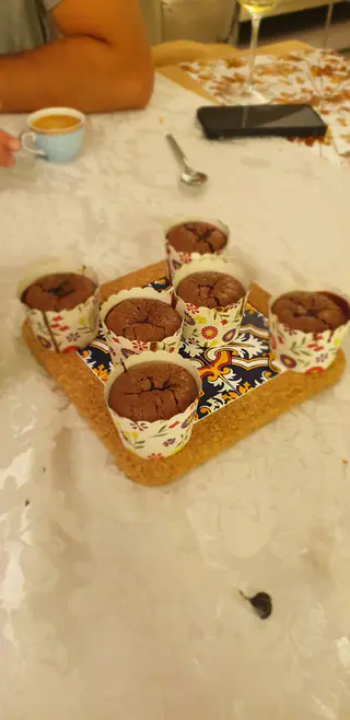עבודה של גיא, חברת קייטרינג (79)