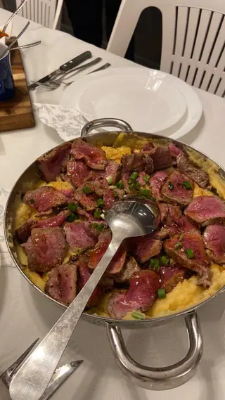 עבודה של גיא, חברת קייטרינג (46)