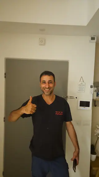 עבודה של קובי, אינסטלטור (49)