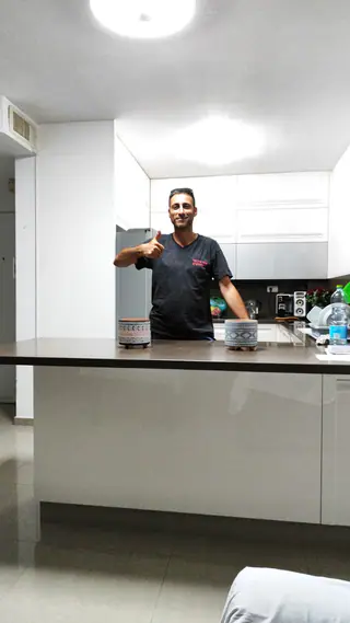 עבודה של קובי, אינסטלטור (56)