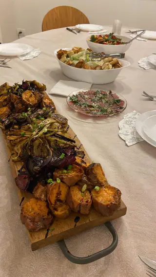 עבודה של גיא, חברת קייטרינג (44)