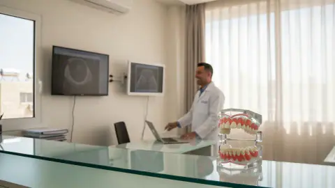 איור למאמר: ניתוח לסת לפני ואחרי