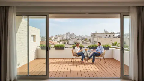 איור למאמר: ריצוף דק למרפסת